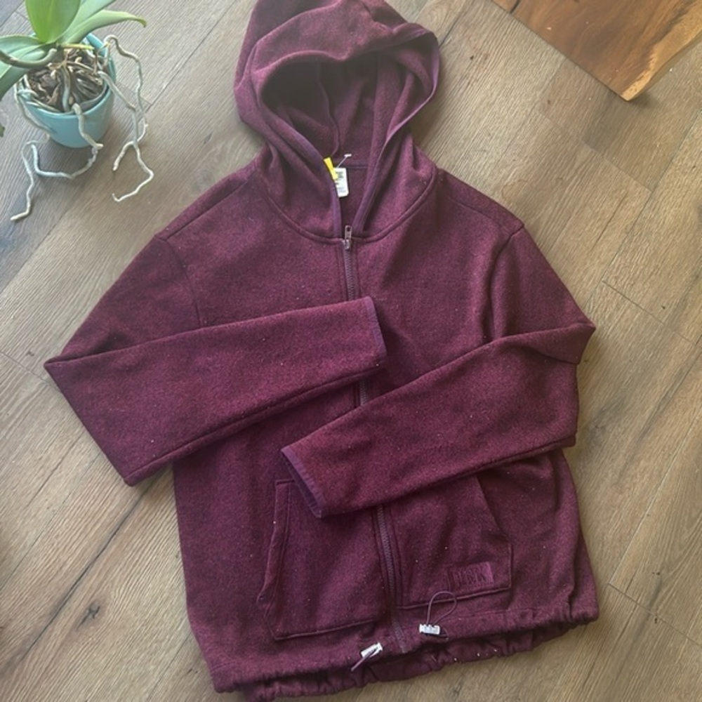 Pink Victoria Secret Sweatet ! Woman’s ! Medium